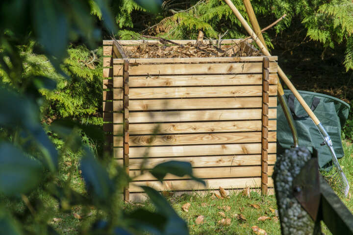 dobar Holz-Komposter Lärchi